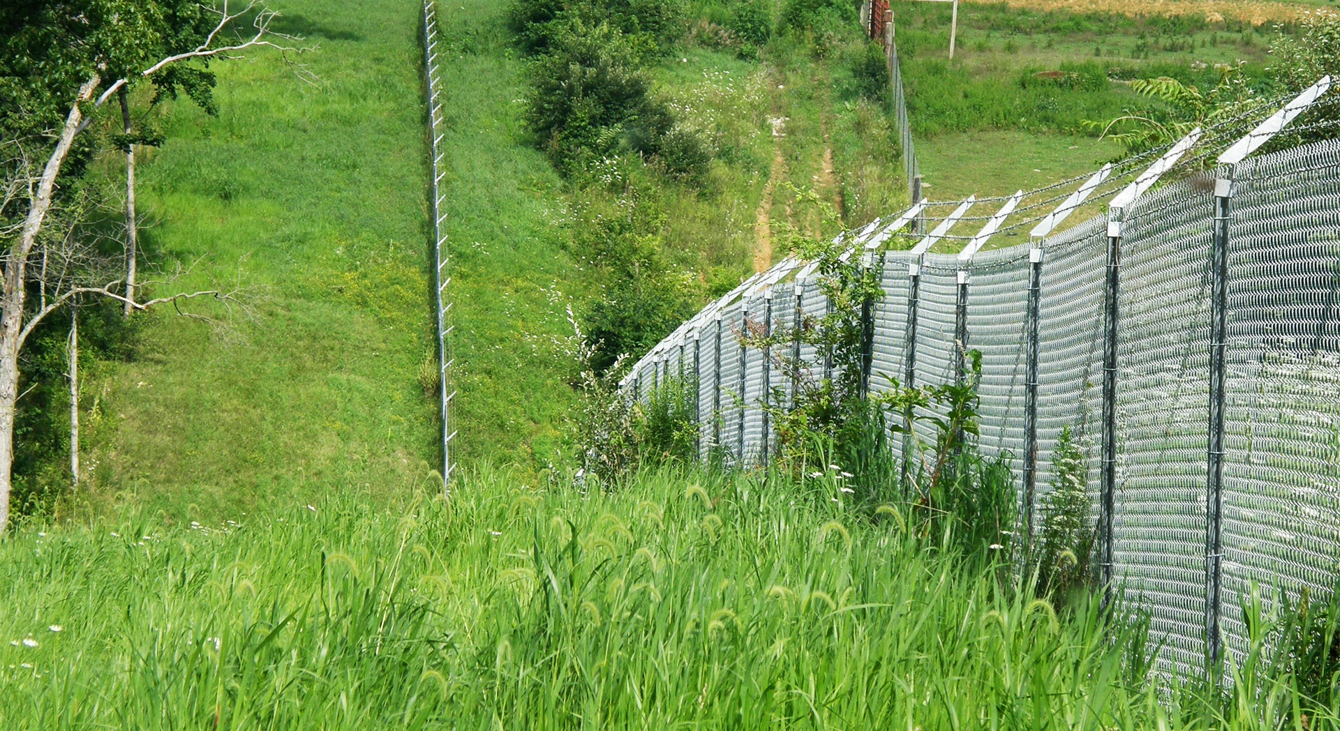 Iowa Army Ammunitions Plant Security Fence Conti Federal